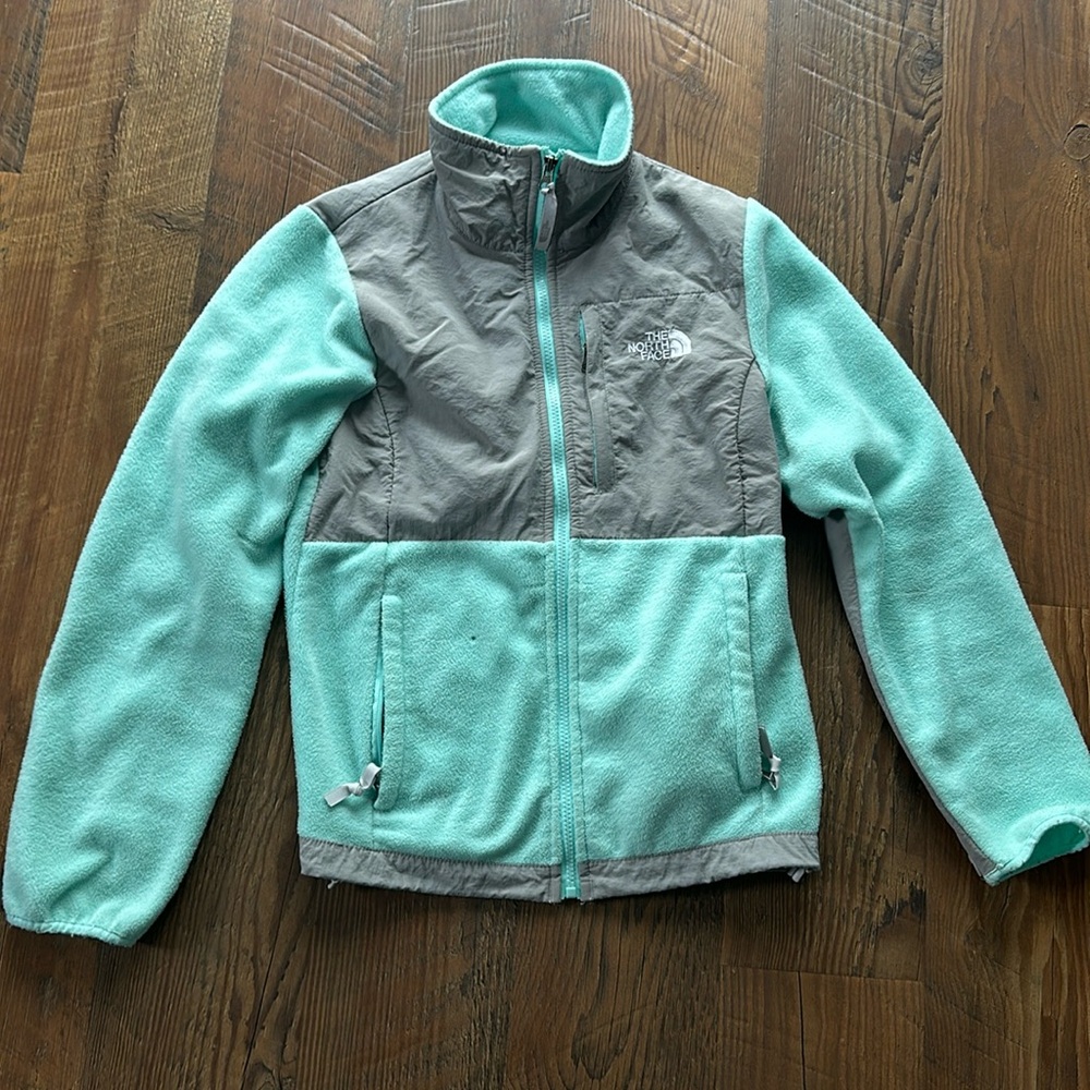 Women’s Fleece North Face Jacket